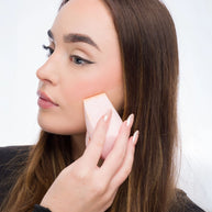 Brushworks Blend & Sculpt Complexion Sponge