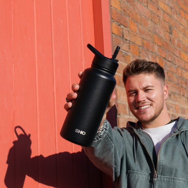 SHO Guzzler Water Bottle 950ml - Onyx