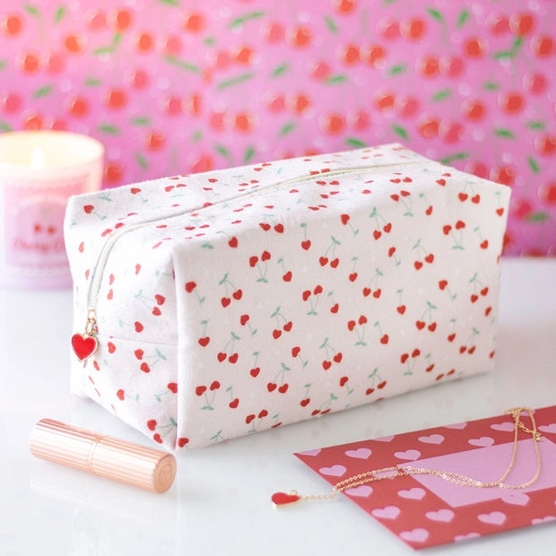 Heart Cherry Print Cosmetics Bag