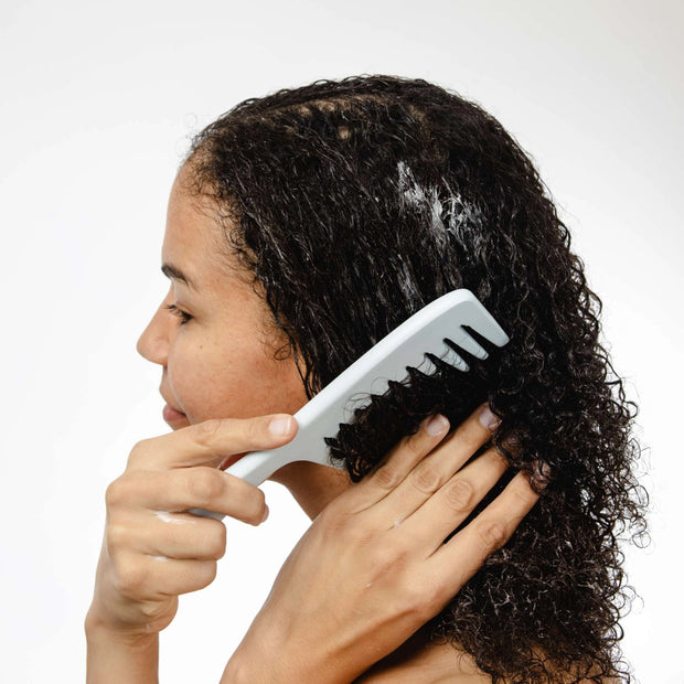 UpCircle Bamboo Wide Tooth Comb