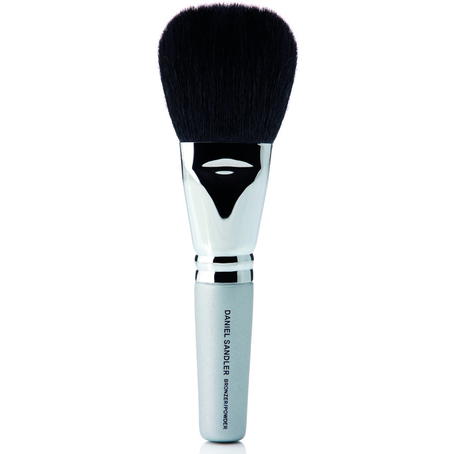 Daniel Sandler Bronzer/Powder Brush