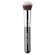 Sigma Beauty F82 Round Kabuki Brush