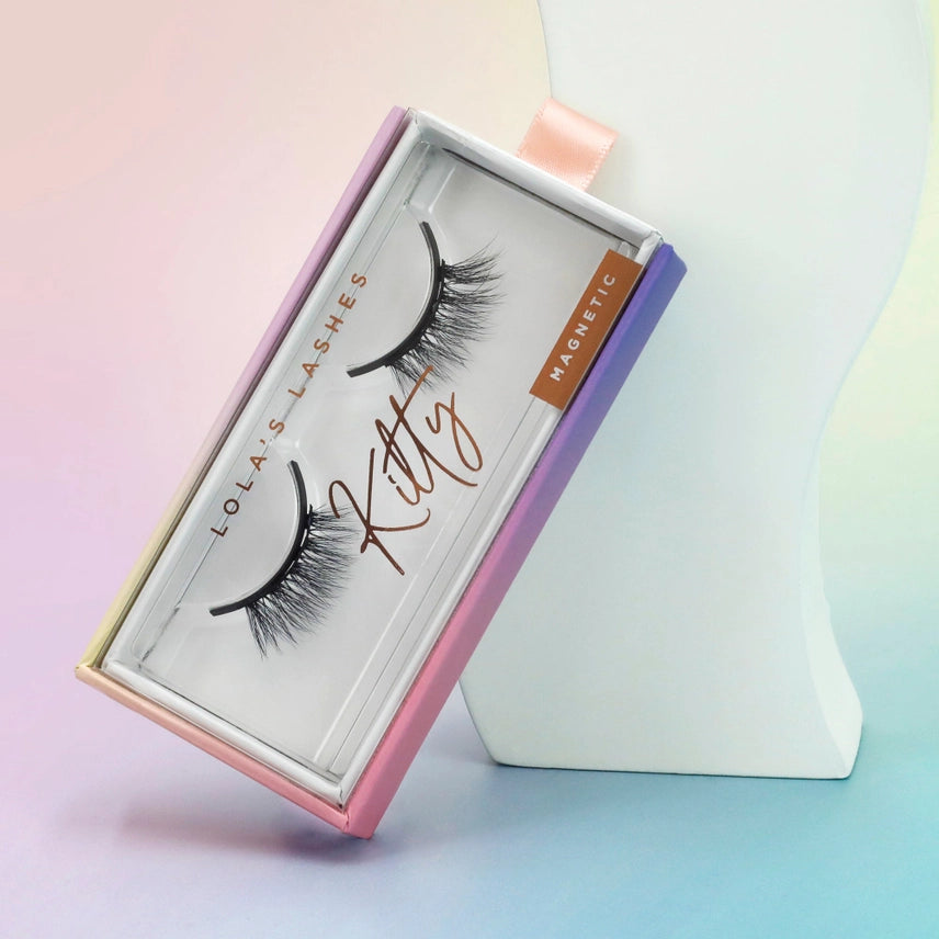 Lola's Lashes Lighter Daze Magnetic Half Lash Vanity Box