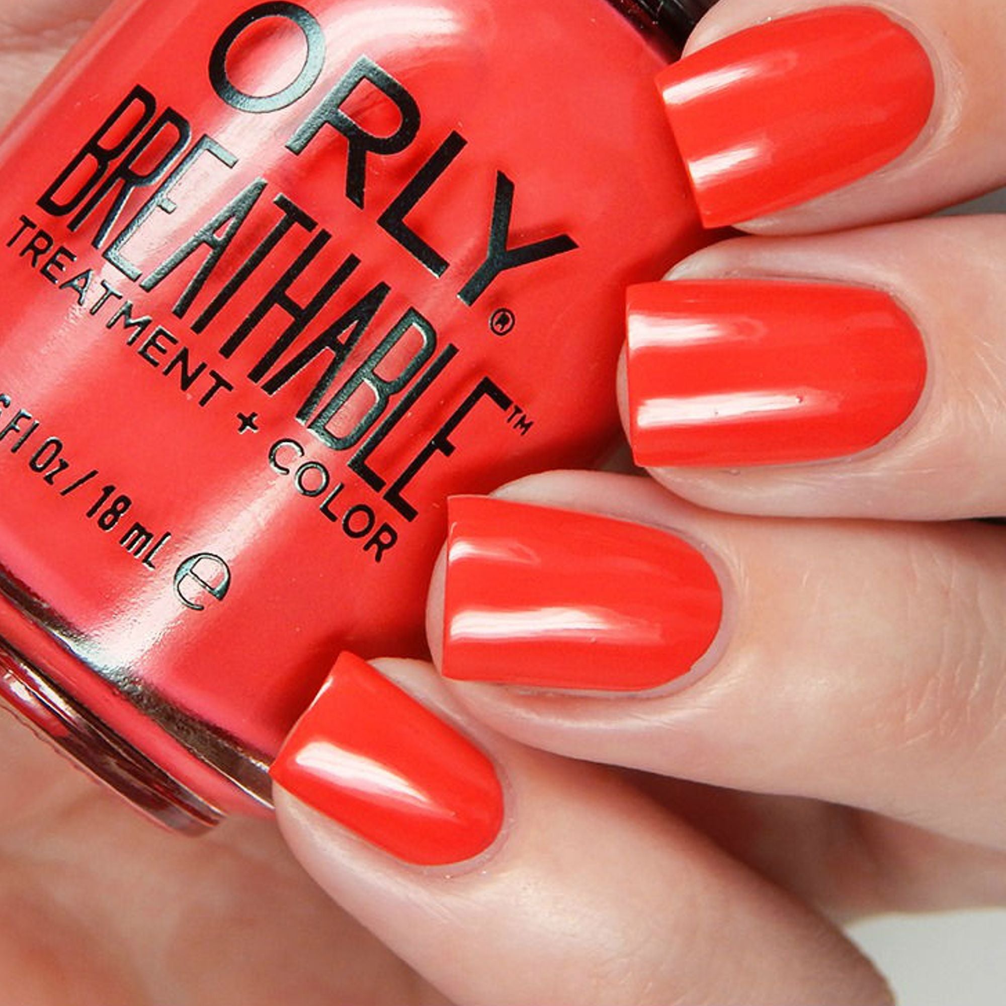 ORLY Atmungsaktive Behandlung + Farbe – Beauty Essentials 18ml