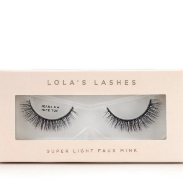 Lola's Lashes Jeans & A Nice Top Strip Lashes